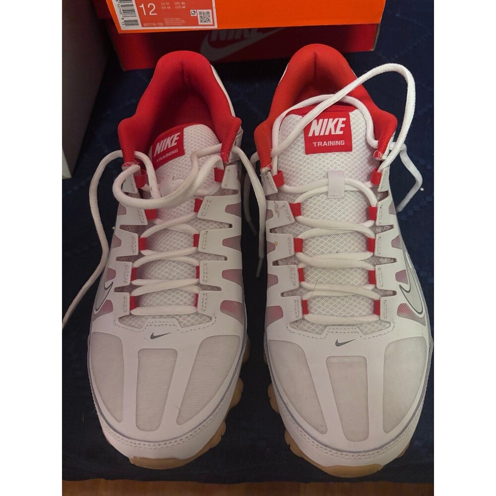 Nike men’s tennis shoes